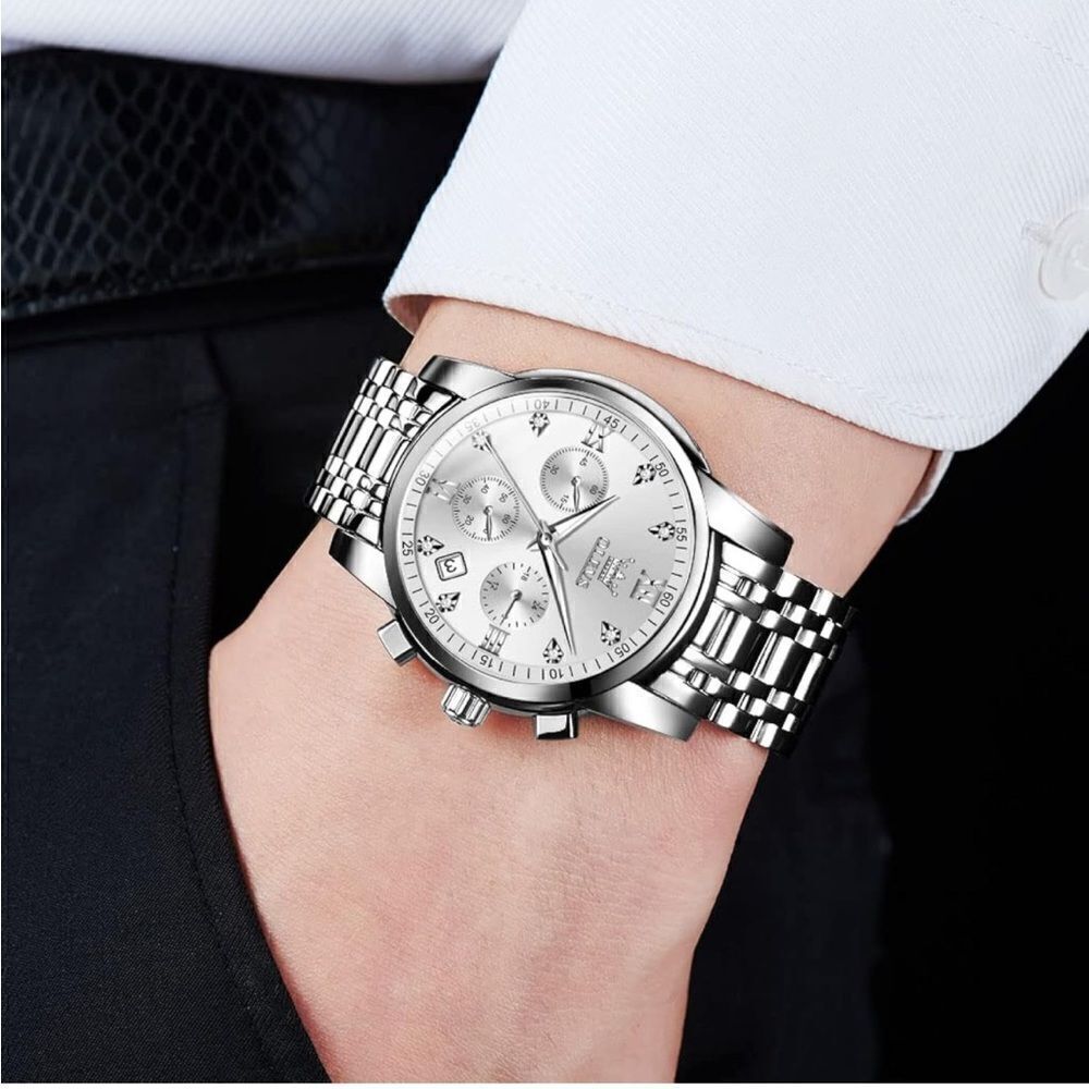 Classic Quartz Wristwatch for Men